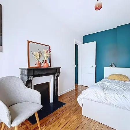 Apartment Cozy In Montmartre Paris